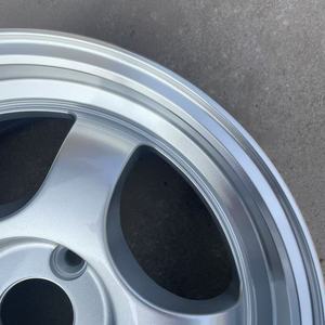 Ruedas de aleación de aluminio de 14-15 pulgadas de alta calidad GPWYK Diseño de cinco radios 35mm Offset 100mm PCD para modificación de automóviles de pasajeros <span class=keywords><strong>Upgr</strong></span> - Product Image 3