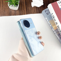 Téléphone décoratif non fonctionnel avec une apparence réaliste, ce qui en fait une excellente décoration de fête de vacances, téléphone factice pour Redmi
