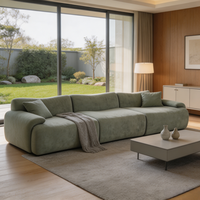 Canapé gris nuage 3 places, profil bas, canapé moelleux, meubles de salon doux et arrondis pour appartement, décoration moderne pour salon