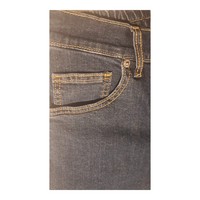 Erkek Çocuk Husky Fit Beş Cepli Kot Pantolon Sıfır Yıkama Düğmeli ve Fermuarlı Kapatma Elastik Bel Bandı Rahat Dayanıklı Günlük Çocuk Giyimleri