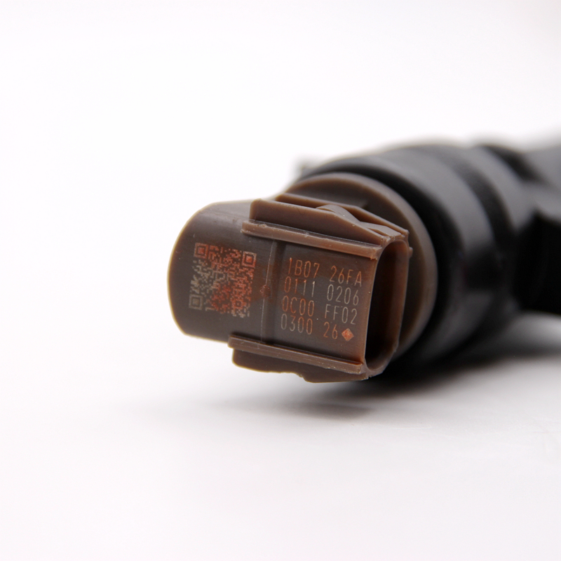 Diesel Engine Common Rail Injector 23670-0L110 295050-0810/295050-0540 for TOYOTA 2KD-FTV