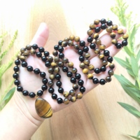 Mala Onyx Hitam, Liontin Mata Harimau, Kalung Meditasi 108 Butir yang Diikat Tangan, Perhiasan Yoga, Kristal Penyembuhan, Hadiah Kekuatan