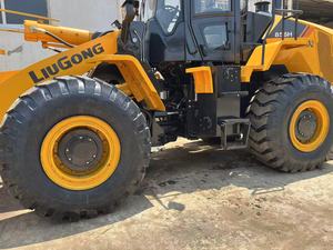 Retroexcavadora y Cargadora de Ruedas 856H de 9 Toneladas, Equipo de Construcción Usado con Motor Cummins y Bomba Hidráulica Kawasaki - Product Image 2