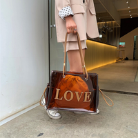 Sac fourre-tout transparent en PVC pour l'été, sac en gelée transparent tendance avec logo 'Love' cousu, grande capacité, intérieur en toile plastique, sacs à main pour femmes