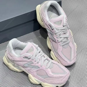 Zapatillas de Marca de Diseñador con Logo de Alta Calidad Casuales para Correr y Caminar para Hombre y Mujer Nuevas Famosas Hechas en China - Product Image 3