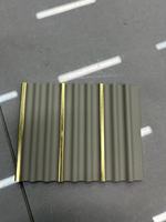 Vente en gros de nouvelles fonctionnalités Panneaux muraux en bois Taille intérieure 120*10 Golden Line Factory Panneau mural Panneau intérieur multicolore
