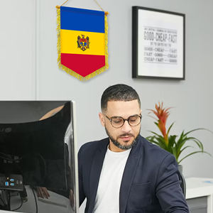 <span class=keywords><strong>Bandera</strong></span> de Moldavia 20*30cm con borde de borla adecuado para la decoración durante los festivales de vino de Europa del Este - Product Image 3