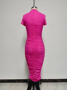 Vestito Casual aderente da donna all'ingrosso, su misura di alta qualità con cuciture laterali rosa caldo maglia abiti estivi per le donne - Product Image 2