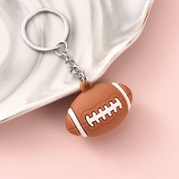 Porte-clés personnalisé tendance : pendentif ballon de basket, porte-clés ballon de football, porte-clés ballon de tennis 3D en silicone et PVC
