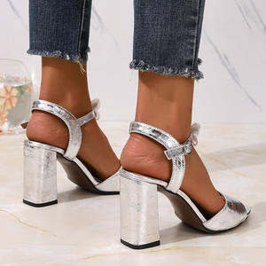 Sandalias de mujer de alta gama, cómodas y versátiles, con un diseño único y un estilo exquisito. Sandalias elegantes y exclusivas para mujer. - Product Image 3