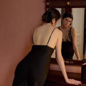 Vestido de Noche con Cuello en V, Adorno de Encaje, Corte Entallado, Capa Transparente Larga, Cintura Natural, Elegante para Banquetes - Product Image 3