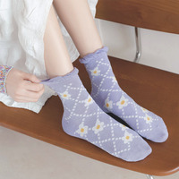 Chaussettes pour femmes en coton écologique à motif floral blanc et violet avec dentelle à volants, usage quotidien