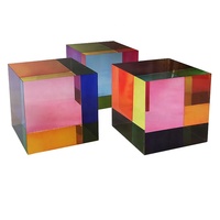Vente en gros de blocs cubes en résine acrylique de haute qualité Blocs d'affichage en acrylique solide avec LOGO 3D intégré Blocs acryliques personnalisés