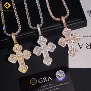 จี้กางเขนประดับเพชรโมอิสซาไนต์เคลือบทอง 18K จาก ZHANFA JEWELRY พร้อมตัวเรือนแบบฝังเพชร GRA Certified เหมาะสำหรับทั้งชายและหญิง เครื่องประดับหรูหราสไตล์ศาสนา - Product Image 1