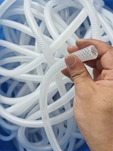 Tuyau flexible en <span class=keywords><strong>polyester</strong></span> tressé renforcé de qualité biologique 5mm 8mm, tuyau en silicone tressé personnalisable, produits en silicone - Product Image 5