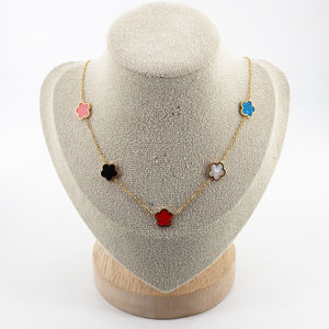 Tréboles <span class=keywords><strong>de</strong></span> concha <span class=keywords><strong>de</strong></span> moda Collar <span class=keywords><strong>de</strong></span> flores <span class=keywords><strong>de</strong></span> cinco <span class=keywords><strong>hojas</strong></span> Acero inoxidable cinco <span class=keywords><strong>hojas</strong></span> joyería <span class=keywords><strong>de</strong></span> trébol <span class=keywords><strong>de</strong></span> la suerte Collar <span class=keywords><strong>de</strong></span> flores para mujer - Product Image 5