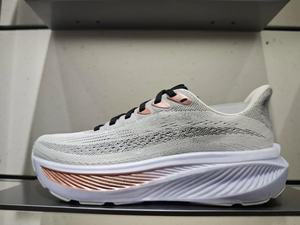 Chaussures de course et de marche luxueuses sur mesure pour hommes et femmes, avec amorti, fermeture par chaussette, légères et respirantes - Product Image 3