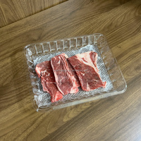 Barquette d'emballage pour viande en PET jetable avec rainures intégrées pour le drainage du sang |   Pas de coussinets absorbants supplémentaires nécessaires