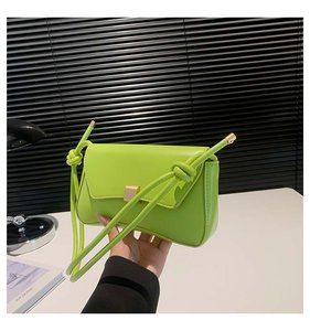 Nuevo Bolso de Hombro de Cuero PU para Mujer, Diseño Sólido y Moderno, Verano 2025, Bolso Bandolera Simple, Bolso de Mano Cuadrado - Product Image 6