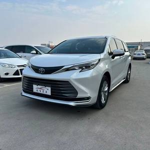 <span class=keywords><strong>2022</strong></span> para <span class=keywords><strong>Sienna</strong></span> <span class=keywords><strong>LE</strong></span> 7 plazas híbrido MPV asientos de cuero transmisión automática 5 puertas dirección izquierda R20 neumáticos coche usado chino - Product Image 1