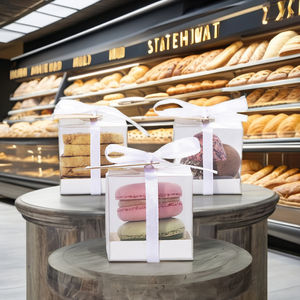 Scatola Regalo Quadrata di Lusso Personalizzata in PET per <span class=keywords><strong>Macaron</strong></span>, Scatola Trasparente in Plastica per Dessert, Torte, Fiori e Caramelle - Product Image 2