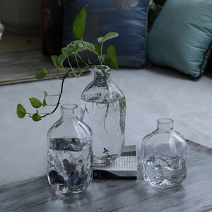 Modern Simple <b>Small</b> Mouth Water Ripple Transparent Glass Vase Living Room <b>Table</b> Hydroponic Simulation Flower Decorative Vase - Product Image 1