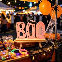 Décoration d'Halloween en bois : Panneau BOO avec lettres roses, chapeau de sorcière et chat, centre de table pour fête champêtre et décoration intérieure