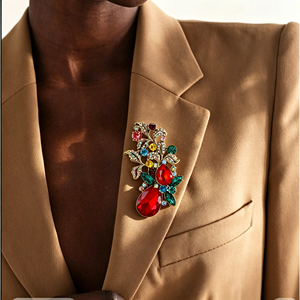 Broche de Lujo Elegante con Pedrería y Cristal, Accesorio Minimalista para Chaquetas, Abrigos, Cárdigans, Versátil y Chic para Bodas - Product Image 1