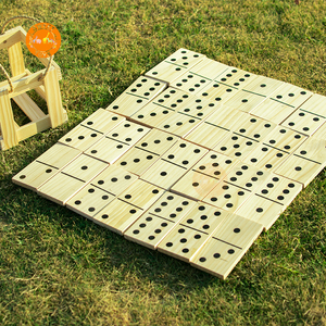 Juego de dominó de madera hecho a mano con estampado personalizado para niños con caja de madera - Product Image 1