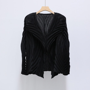 Top <span class=keywords><strong>moda</strong></span> donna di alta qualità Design irregolare top Casual giacca a pieghe Miyake diretta alla fabbrica - Product Image 2