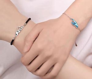 สร้อยข้อมือคู่รักลายภูเขาและทะเล ของขวัญวันวาเลนไทน์ สร้อยข้อมือคู่รักแสนโรแมนติก ชุดสร้อยข้อมือถักสำหรับคนรัก - Product Image 4
