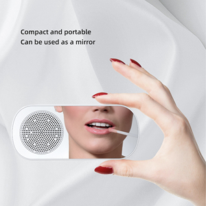 HD Mirror TF Card Radio FM HIFI Music Box Mini altoparlante portatile con funzione di allarme dell'orologio - Product Image 3
