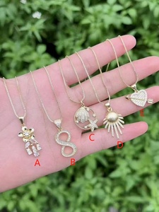Colliers de luxe en forme de cœur infini, fleur et coquillage, avec chaîne à maillons, pour femmes. - Product Image 2