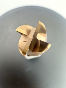 Quenching Materials Corner Radius <strong>End</strong> <strong>Mills</strong> Designed for Efficient Milling Cutter Applications - Product Image 2