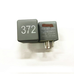 Relais 4D0951253 12V 40 30A pour Volkswagen Audi Skoda Passat A4 A6 A8 RS6 B5 Superb 372 - Product Image 1