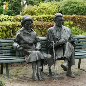 Custom Metal Craft Sculpture Old Man and Woman Bronze Statue for Sale