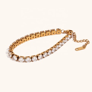 ディンランファッション ステンレス製ジュエリー シャイニングジルコンチェーンブレスレット 18Kゴールドメッキテニスブレスレット - Product Image 4