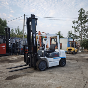 Secondhand TCM Mini Forklift 3 Ton <b>Used</b> Forklift Good Condition for Various Including Retail Stock With EPA CE Diesel Engine - Product Image 5