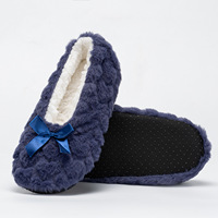 Chaussons d'intérieur doux et moelleux à bout fermé, doublés de polaire épaisse, avec joli nœud, antidérapants, à semelle souple, pour adultes, automne-hiver