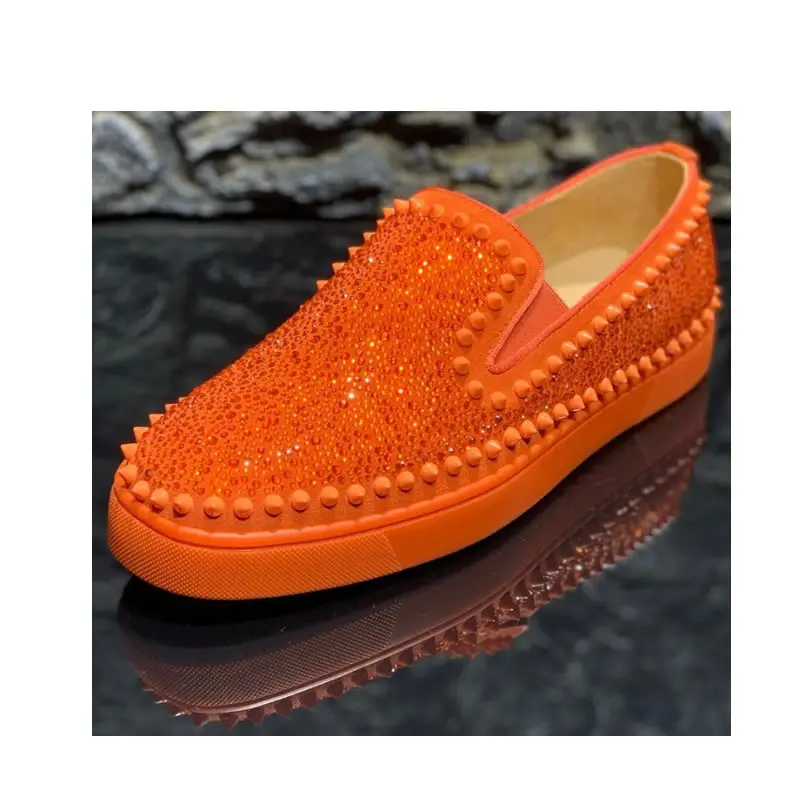 春最高品質の有名な高級ブランドの靴ヨーロピアンアメリカンスタイルの男性女性カップルフラットシューズ