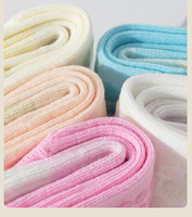 Chaussettes antidérapantes de danse, chaussettes de Pilates haut de gamme à prix abordable, fabricant de chaussettes de Pilates antidérapantes, chaussettes de yoga personnalisées antidérapantes, prêtes à être expédiées