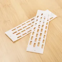 10 pièces d'excluseur de reine des abeilles en plastique 13cm*4cm, grille de séparation pour piège, bloc de ruche, équipement d'apiculture, nouvel outil agricole