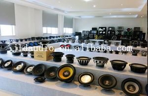 Vente en gros d'usine Boîtier de <span class=keywords><strong>caisson</strong></span> de basses <span class=keywords><strong>plat</strong></span> mince de 12 pouces Boîte de haut-parleur audio de <span class=keywords><strong>voiture</strong></span> avec <span class=keywords><strong>caisson</strong></span> de basses de siège 250W RMS pour véhicules DC 12V - Product Image 2