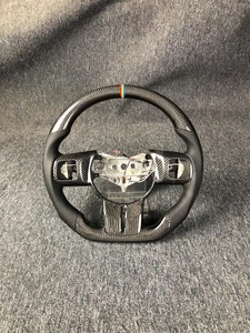 <span class=keywords><strong>Volant</strong></span> en fibre de carbone très vendu, adapté aux <span class=keywords><strong>Jeep</strong></span> Grand <span class=keywords><strong>Cherokee</strong></span> SRT Wrangler JK JL <span class=keywords><strong>XJ</strong></span> Gladiator Renegade Trackhawk - Product Image 5