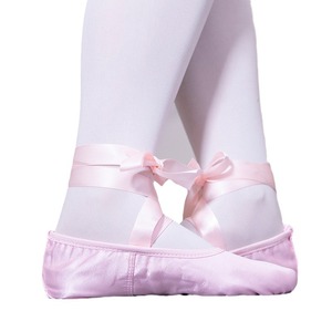 <span class=keywords><strong>Zapatos</strong></span> <span class=keywords><strong>de</strong></span> Ballet <span class=keywords><strong>de</strong></span> satén para <span class=keywords><strong>baile</strong></span> <span class=keywords><strong>de</strong></span> ballet <span class=keywords><strong>Zapatos</strong></span> planos Venta al por mayor <span class=keywords><strong>Zapatos</strong></span> <span class=keywords><strong>de</strong></span> punta <span class=keywords><strong>de</strong></span> ballet <span class=keywords><strong>baratos</strong></span> - Product Image 1