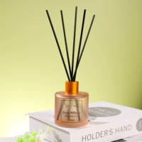 Diffuseur de parfum à bâtonnets aromatiques en gros, marque privée OEM, 100 ml, senteur romantique de ville, huile essentielle naturelle, parfum d'intérieur longue durée
