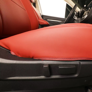Housses de siège de voiture en cuir Nappa imperméable de luxe de haute qualité <span class=keywords><strong>5</strong></span> places quatre saisons YLA pour Mitsubishi <span class=keywords><strong>Outlander</strong></span> - Product Image 5