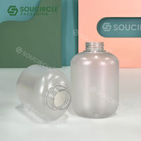 Bouteille vide ovale en plastique PET personnalisée de 300ml, adaptée au détergent/liquide de lessive, avec bouchon de contrôle de débit à double couche