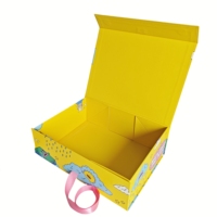 Exquise haute vente de boîte-cadeau de luxe personnalisé magnétique belle bande dessinée boîte d'emballage pliante en carton imprimé