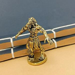 Estatuilla de hombre lobo de latón Vintage, escultura de monstruo Retro, adorno decorativo de escritorio, estatua de latón creativa, modelo artesanal coleccionable - Product Image 6